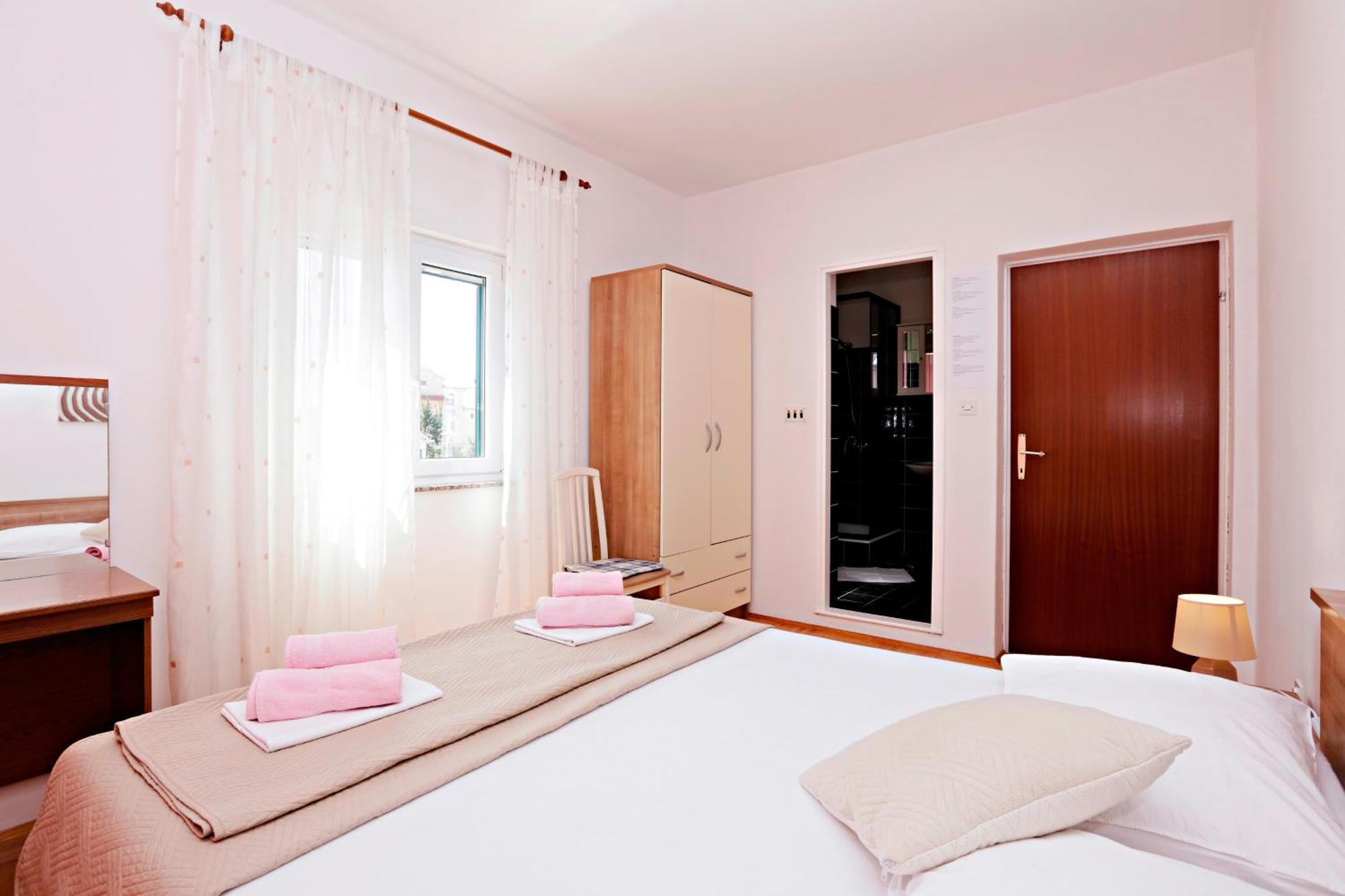 Apartments With A Parking Space Vodice - 16543 객실 사진