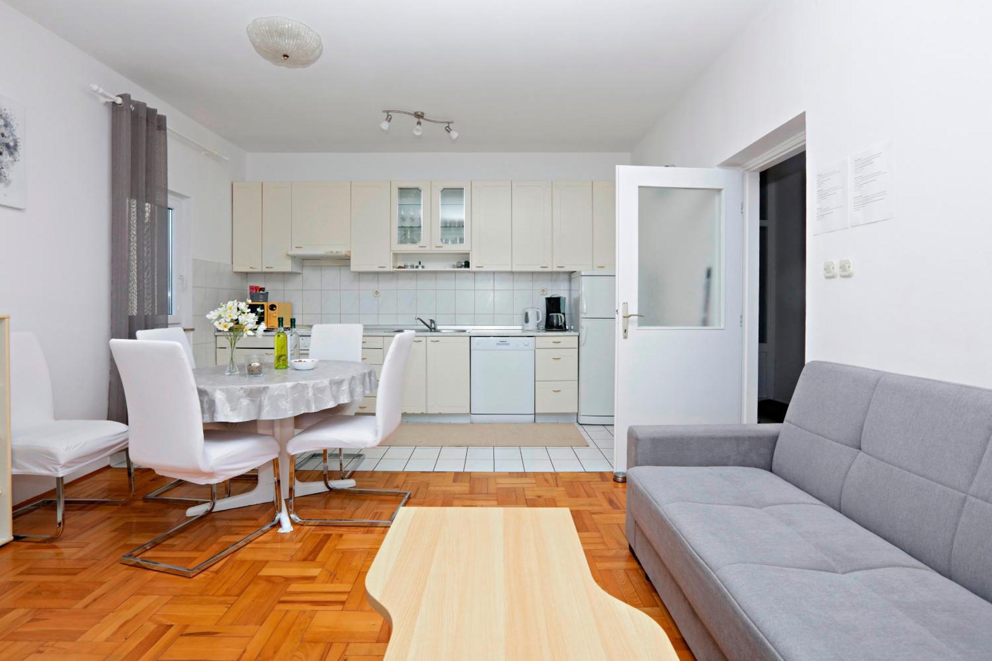 Apartments With A Parking Space Vodice - 16543 객실 사진