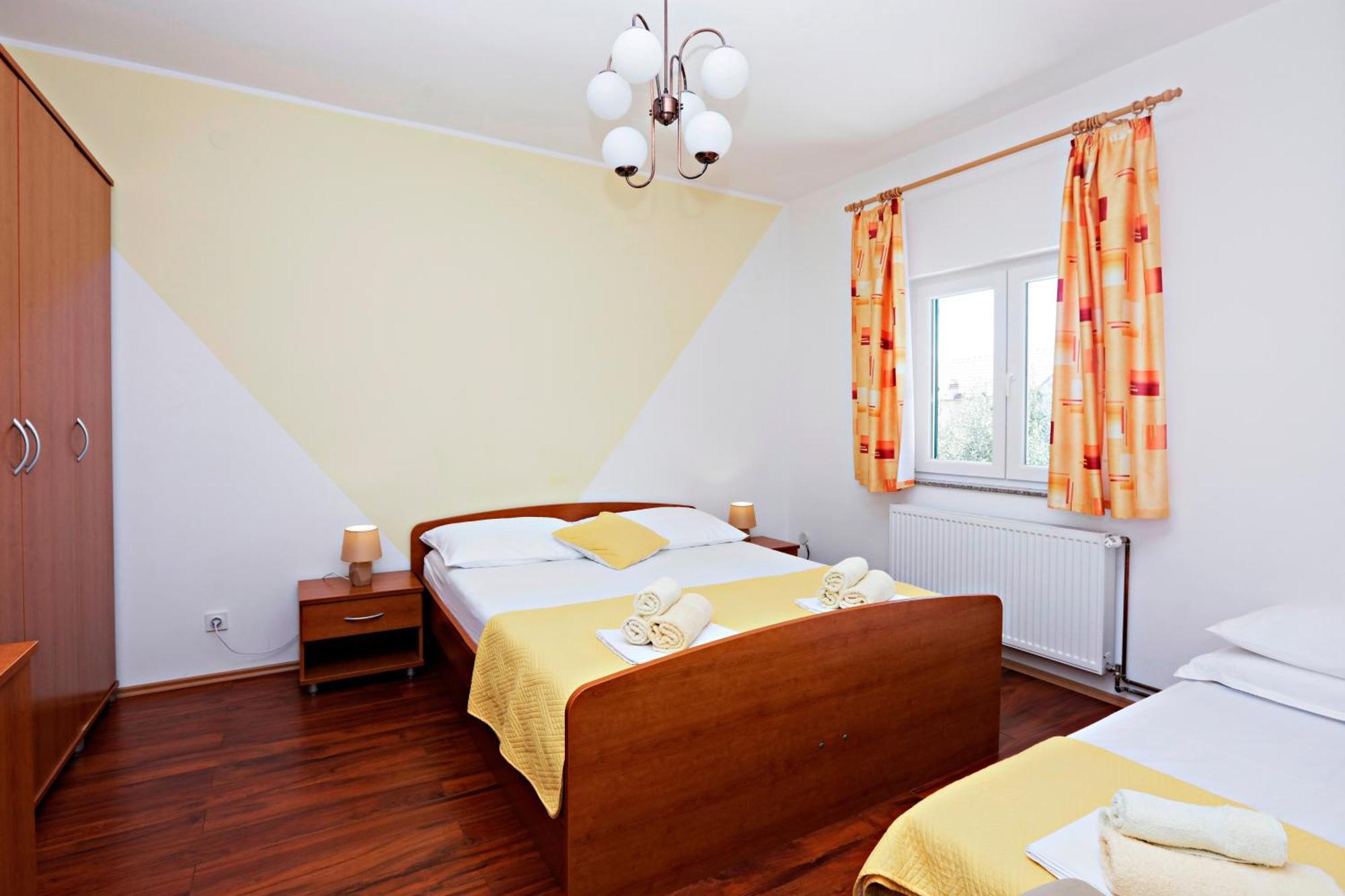 Apartments With A Parking Space Vodice - 16543 외부 사진
